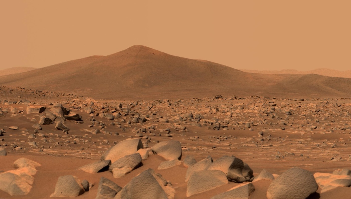 What Should Astronauts Do First When They Reach Mars?