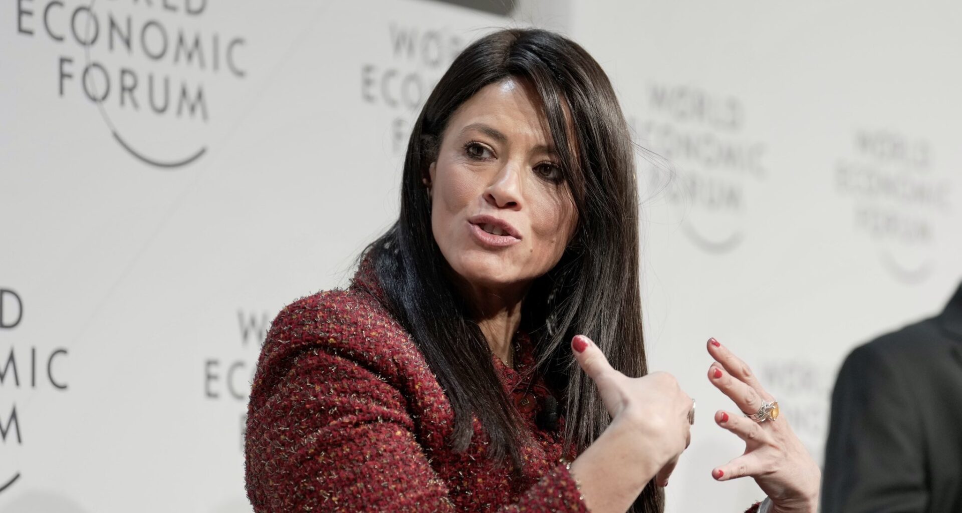 Planning Minister announces €1 billion to be disbursed from the European Union on Thursday