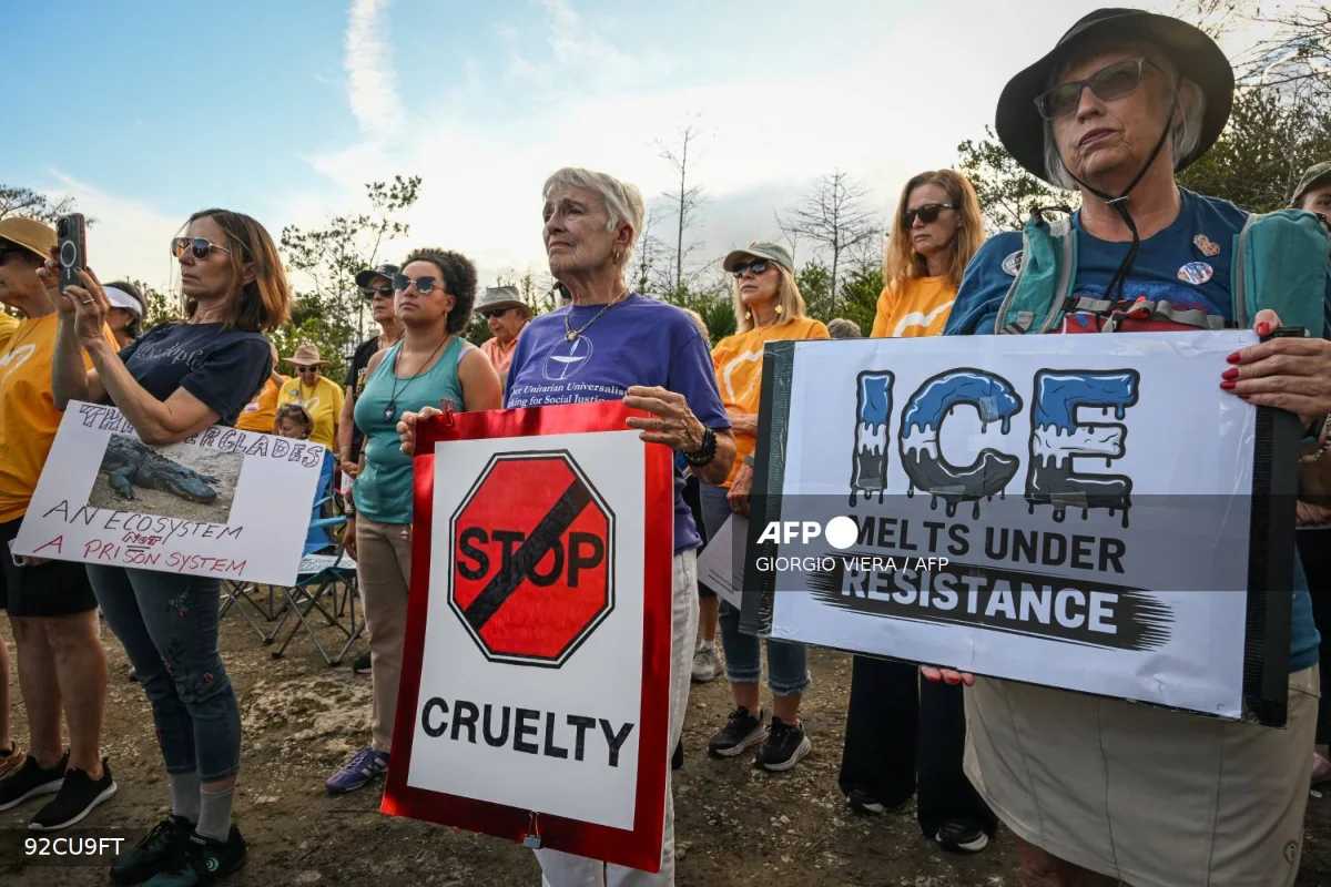 Migrant deaths in ICE detention hit 20-year high under Trump