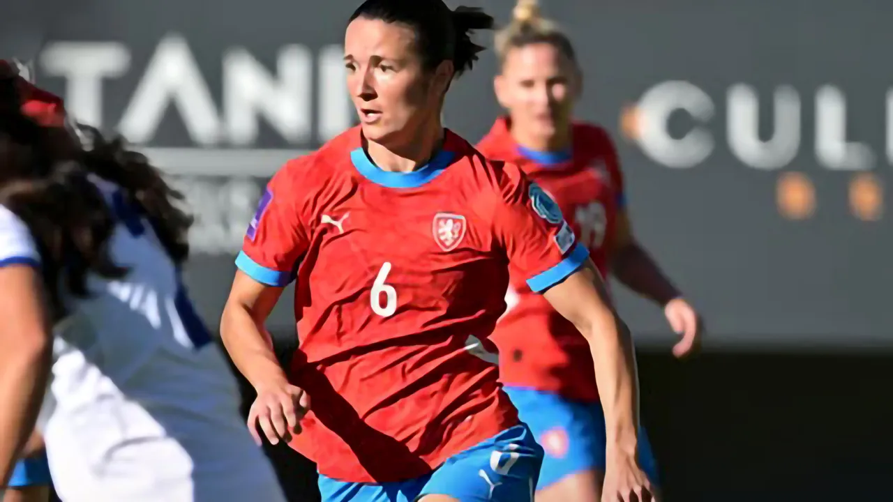 Sestřih přípravy fotbalistek Srbsko – Česko — ČT sport — Česká televize