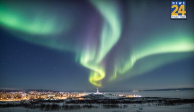 Northern Lights-1