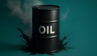 Crude Oil Price Analysis – Crude Oil Continues to Look at a Potential Squeeze