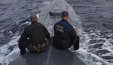 Portugal police foil ‘narco’ semi-submersible transporting 300 bales of cocaine