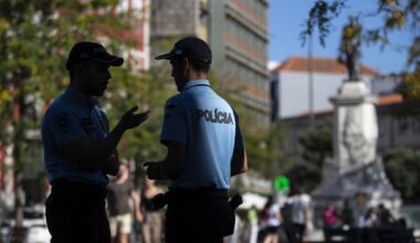 PSP arrested illegal immigrants at Lisbon Airport