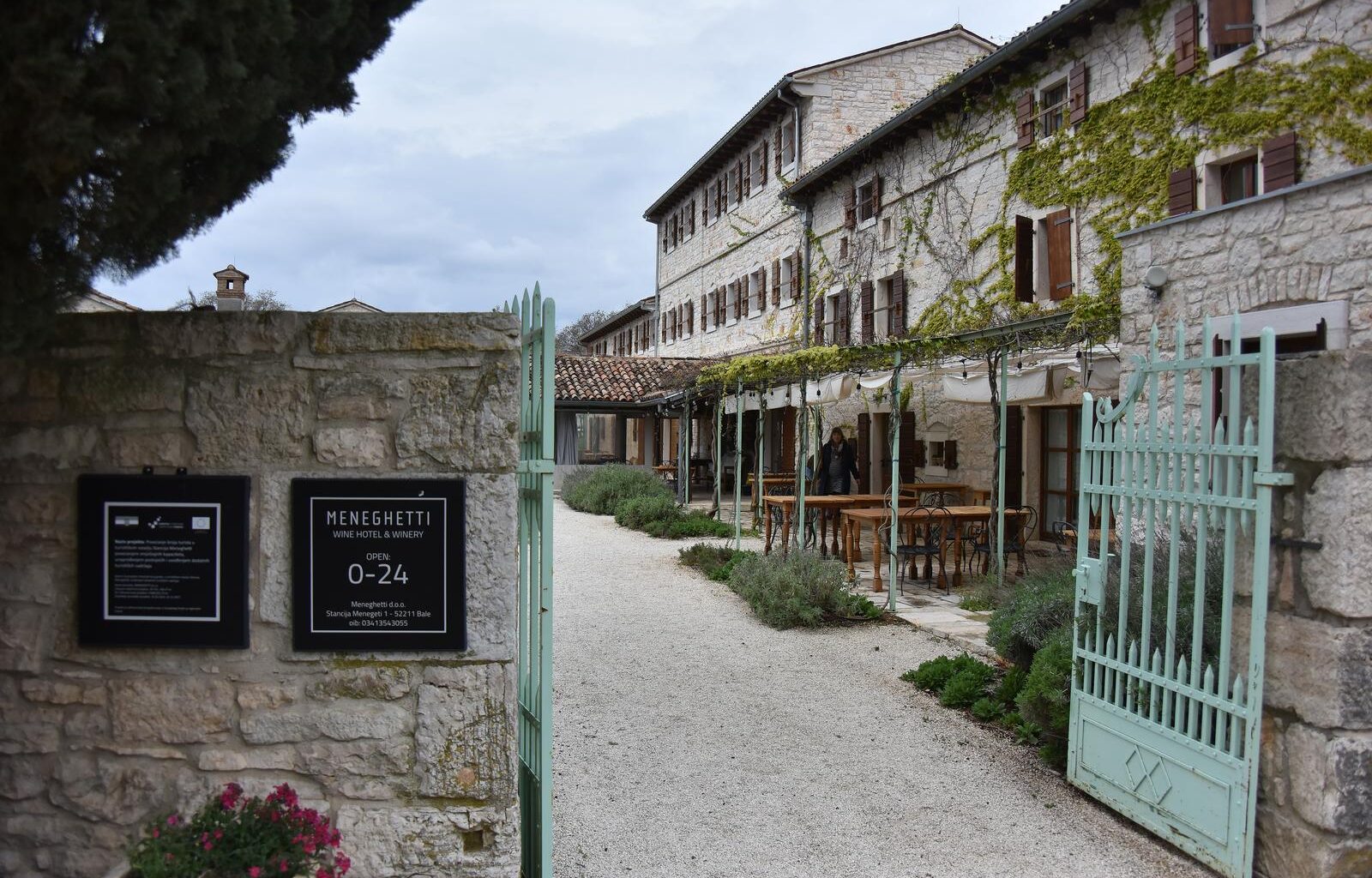 hotel meneghetti top hotels