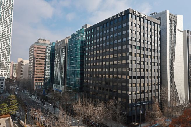 Yeouido financial district in Seoul (Image courtesy of Yonhap)