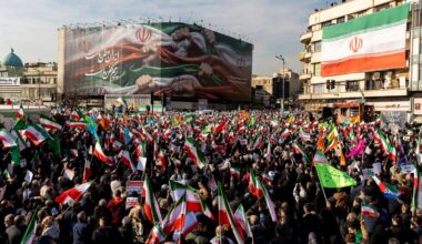 Iran latest: US citizens ordered to leave immediately as Trump orders new tariffs before military decision