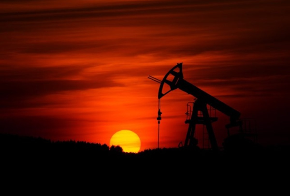 pumpjack sunrise jan 22 2025 1200x810