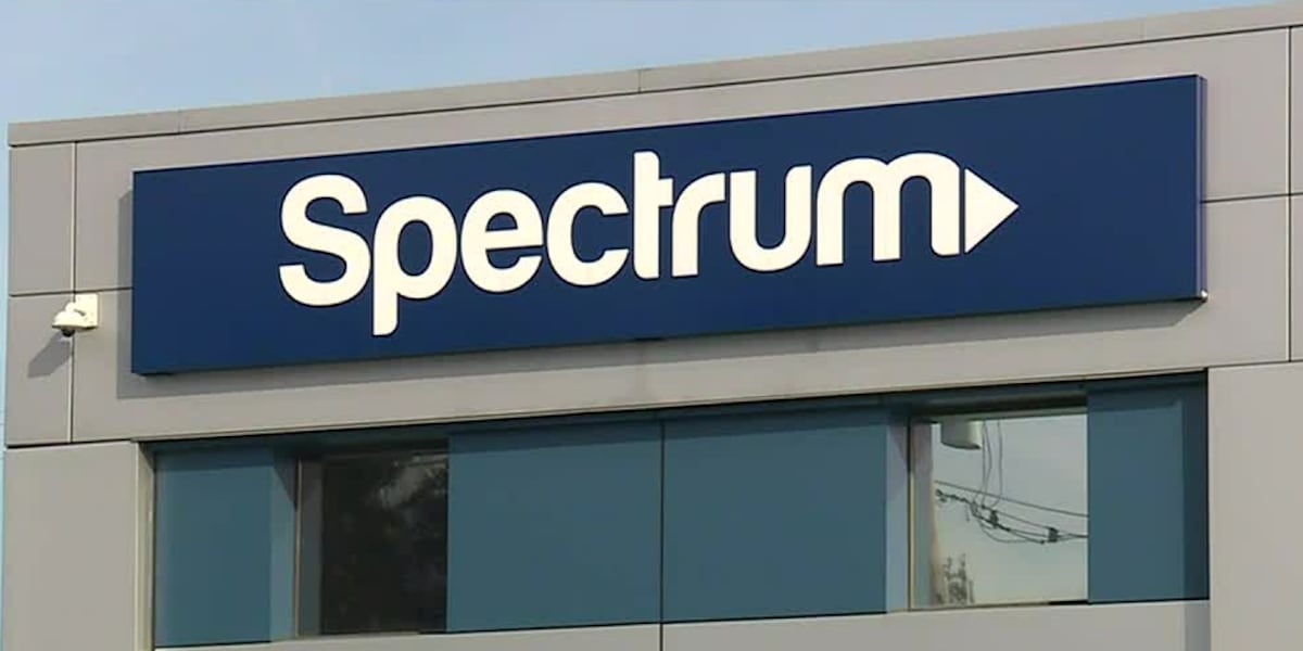 Cleveland Spectrum customers experiencing outages after plow truck hits utility pole