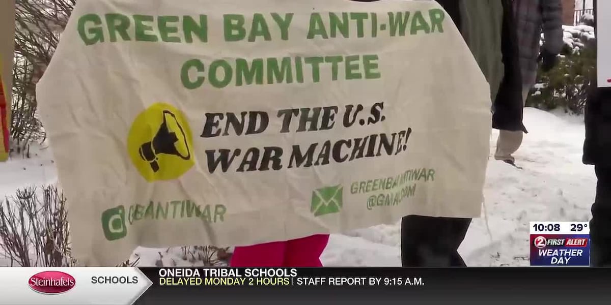 Protesters in Green Bay speak out against Trump administration’s attack on Venezuela