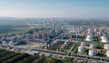 NIS can import oil from JANAF, Vučić hopes "Russians and Hungarians will finish the job"