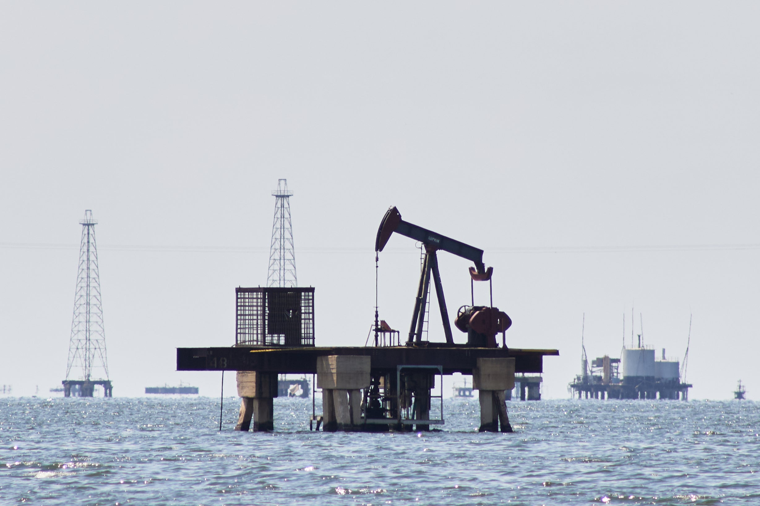 A U.S. agreement with Venezuela's interim leaders would provide up to 50 million barrels of crude oil to the U.S., where numerous refineries are specially equipped to refine it.