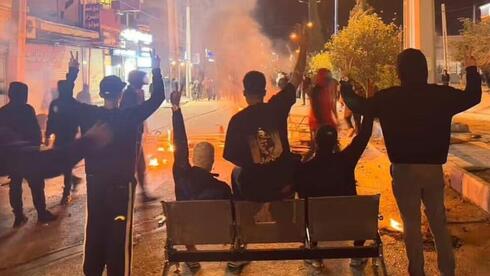 Eyewitnesses describe deadly crackdown as Iran protesters face gunfire and mass casua