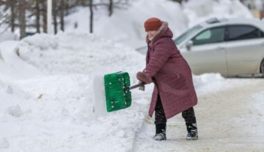 Apartment owners in Croatia legally required to clear snow and ice