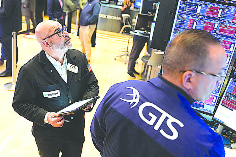 Wall Street reaches more all-time highs with more gains by Big Tech | News, Sports, Jobs