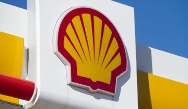 Shell Forecasts Higher Upstream Production, LNG Volumes for Q4 2025