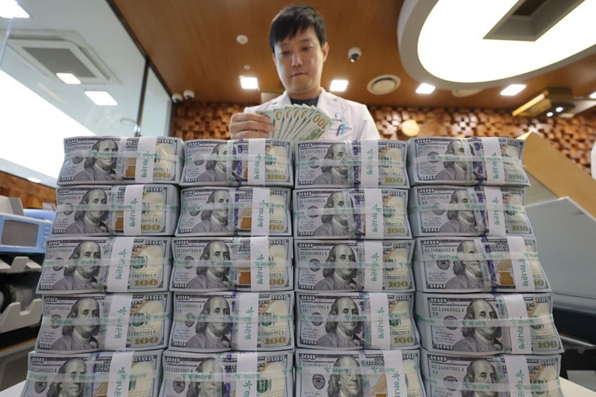 South Korea cites talks with U.S. after Treasury FX watchlist call