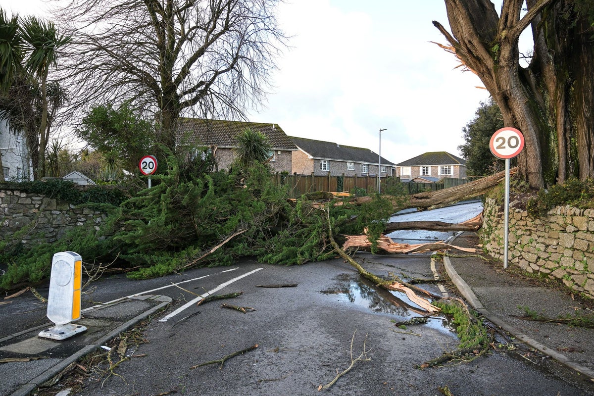 Storm Goretti causes mayhem across UK with hurricane-force winds and flights cancelled