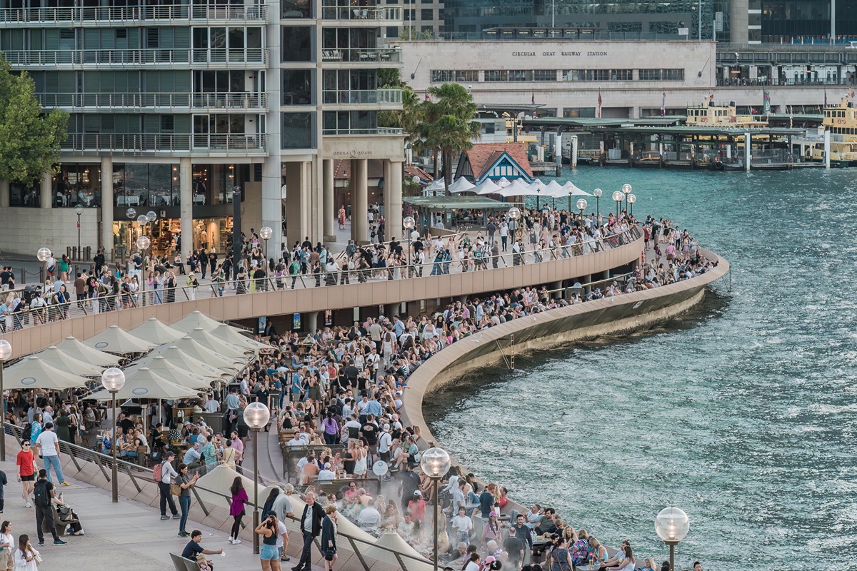 NSW summer tourism program