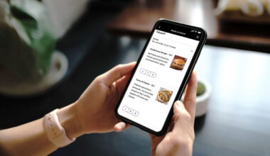 United launches advance meal purchase for economy flyers: Travel Weekly