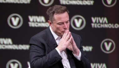 Elon Musk Says Space-Based Industries Will Exceed Entire Earth's Value Because Of This Reason — Jim Chanos Says 'There It Is' - Tesla (NASDAQ:TSLA)