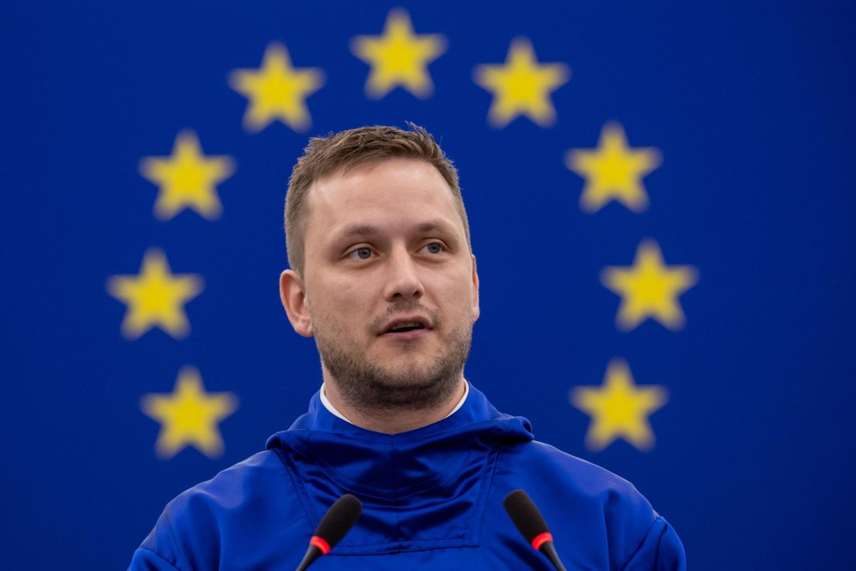 Trump ramps up Greenland rhetoric; Denmark, Europe defiant