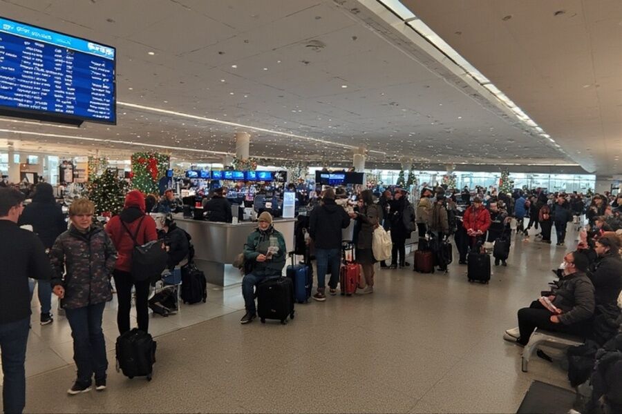 Netherlands, Germany, Switzerland, UK, Luxembourg, And Spain Hit By Snowstorm With 344 Cancellations And 55 Delays At Amsterdam Schiphol, Disrupting KLM, Lufthansa, Iberia, And More