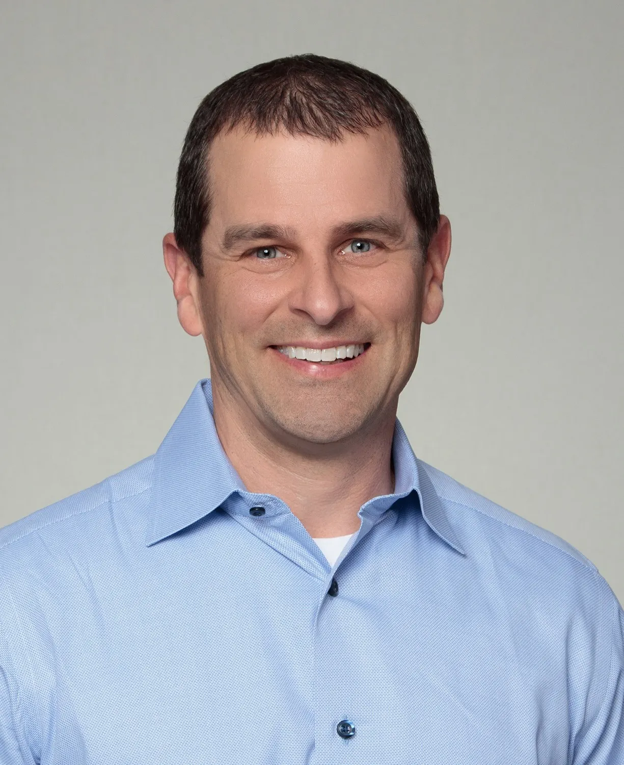 Headshot of Aaron Faulk