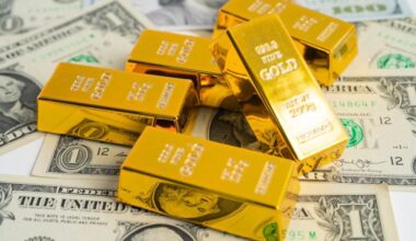 Gold Has Gone Parabolic. Central Banks Are Buying. Here's Why Some Investors Are Paying Attention Again