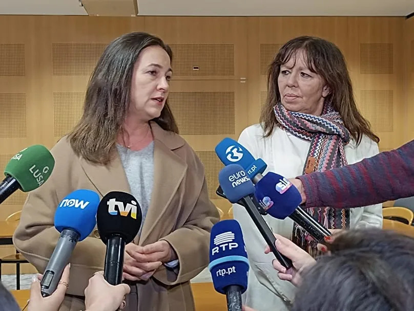 The Minister of Justice, Rita Júdice, and Teresa Leal Coelho, Help UA.PT ambassador, in an interview with journalists