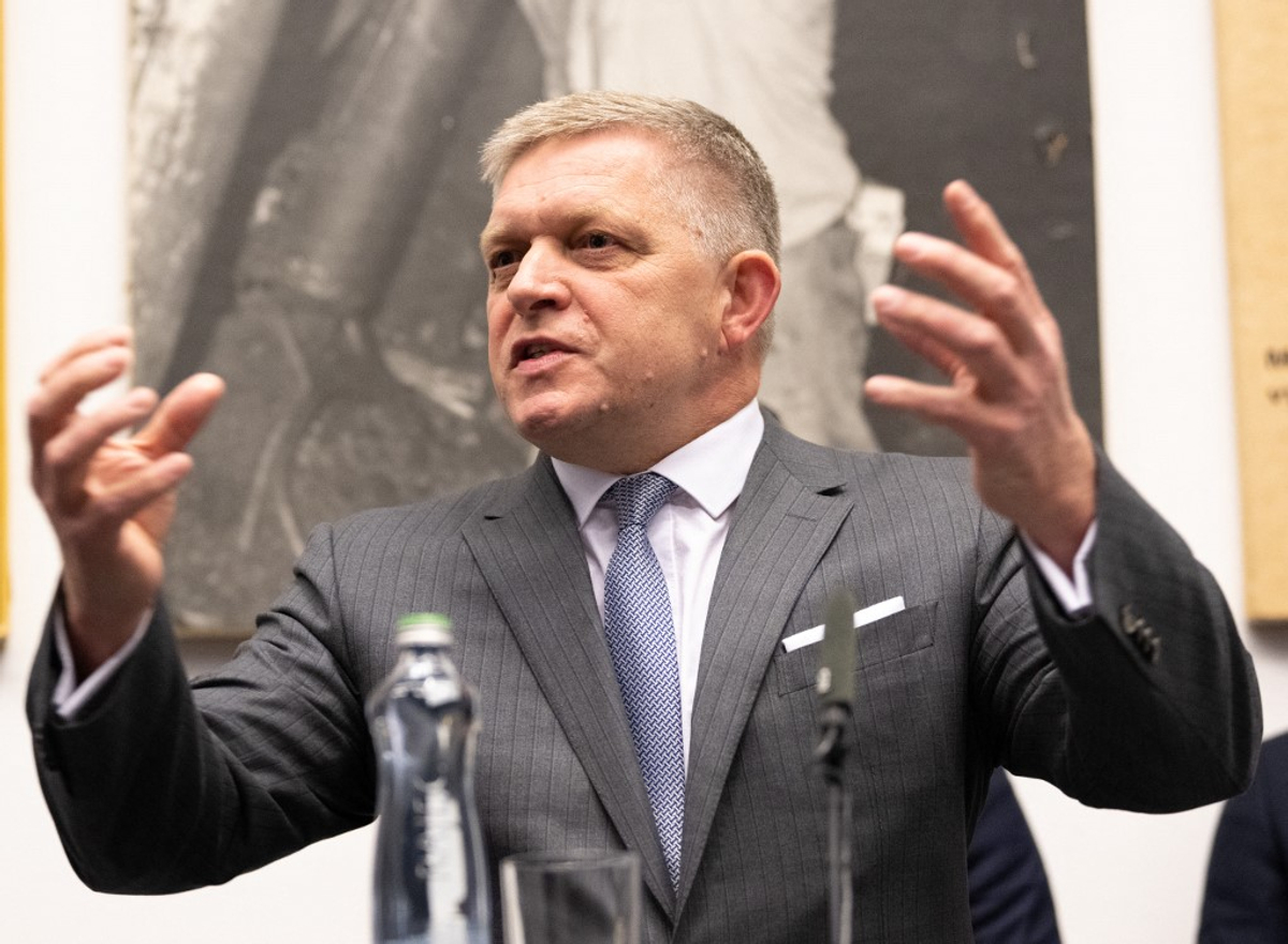 Slovakia’s Fico Hails Nuclear Energy Deal After Trump Meeting