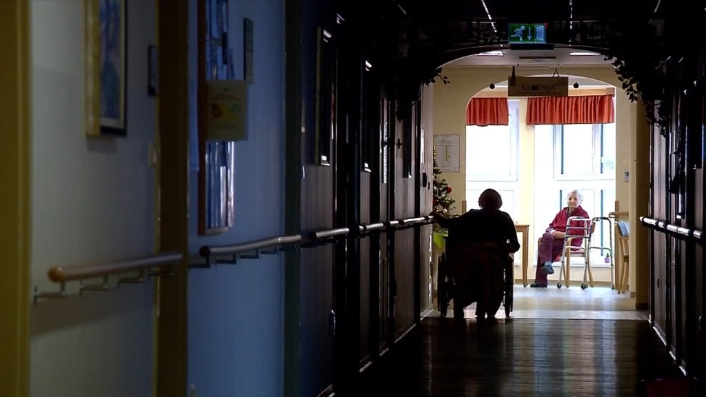 V domovih prve položnice za dolgotrajno oskrbo: od 100 do 650 evrov manj