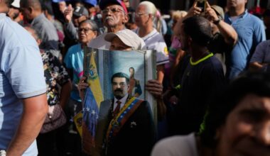 Live updates: Venezuela news as ousted President Maduro is set to appear in NY court