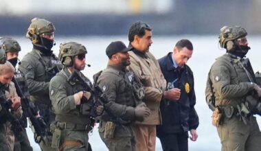 Trump's Venezuela strategy draws scrutiny from Congress as Maduro sits in jail