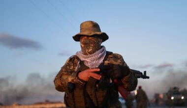 Syria offensive leaves Turkey's Kurds on edge