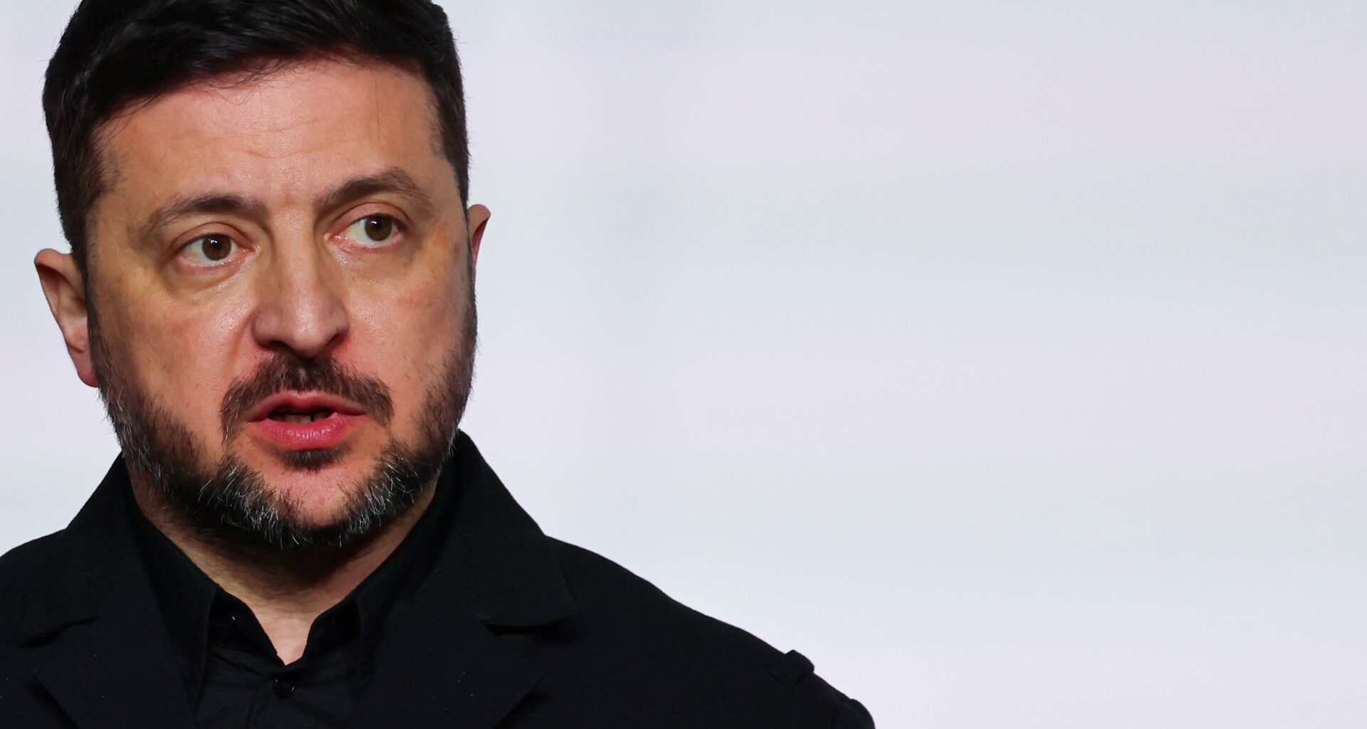 Zelenskyy demands faster energy imports as Ukraine reels from power outages | Russia-Ukraine war News