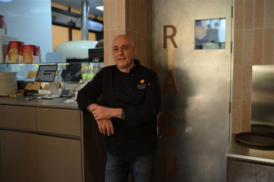 An Italian Living Like a Local in Old Jing'an