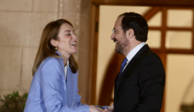 EU enlargement crisis now becomes Cyprus’ problem, KNEWS