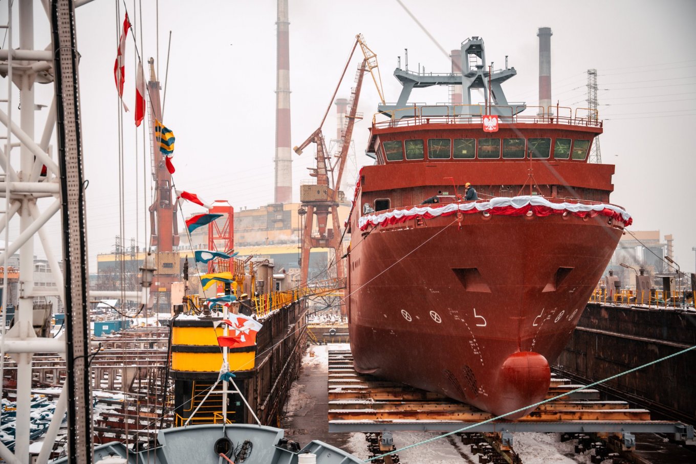 Acquisition of Two SIGINT Vessels: Cost and Timeline Analysis Based on Poland's DELFIN Program