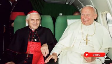 Cardinal Joseph Ratzinger aboard a flight with Pope John Paul II. Credit: EWTN Vatican