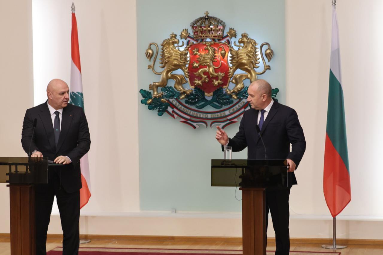 Lebanese President Joseph Aoun (left) and Bulgarian President Rumen Radev (right) hold a joint press conference in Sofia, Bulgaria, on Nov. 10, 2025. (AA Photo)