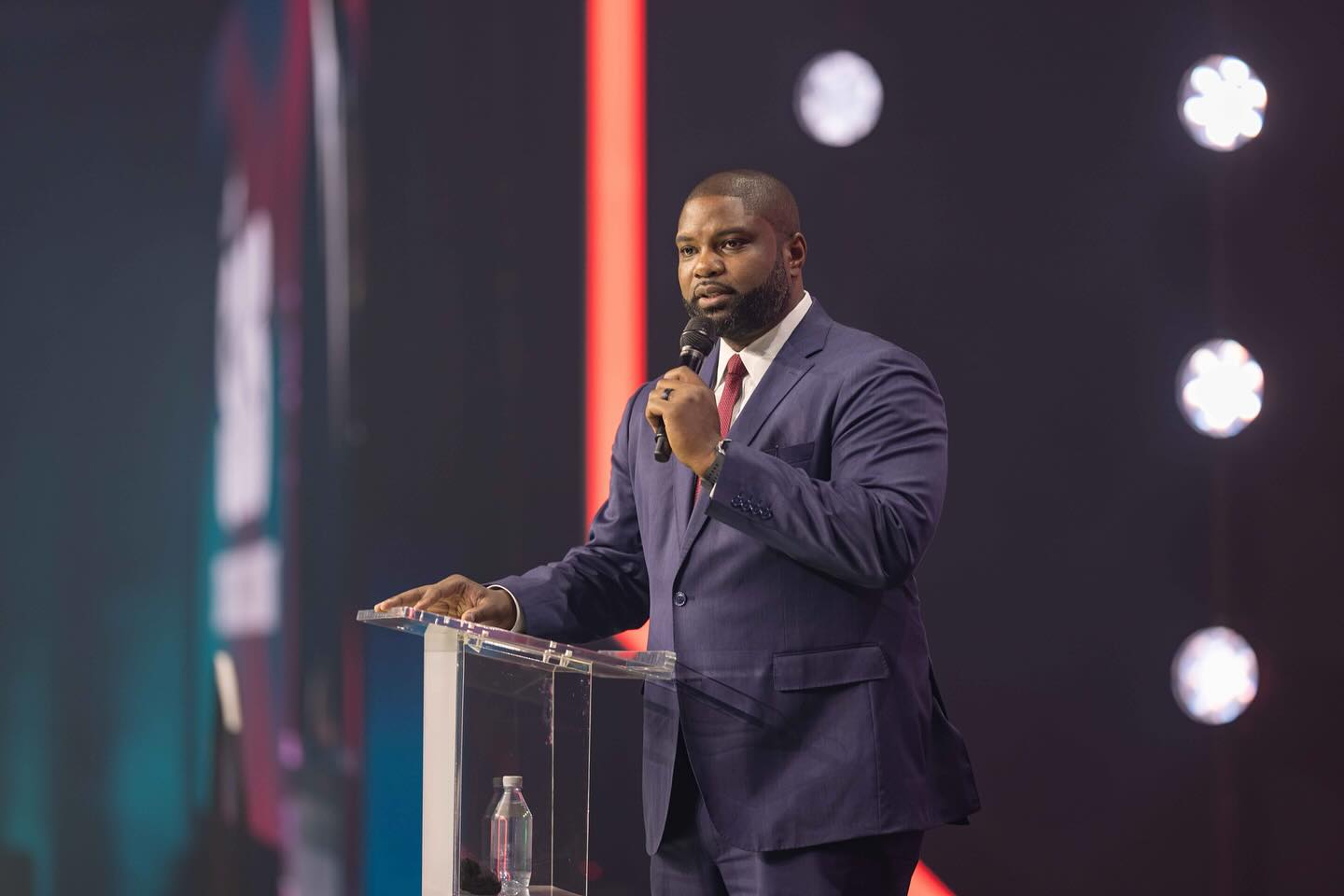 Minneapolis fatal shooting of activist sparks war of words among Florida politicians