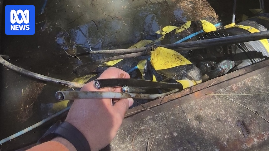 Suspected copper thieves cut telecommunications to thousands in cyclone warning zone