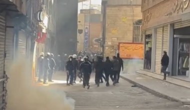 Live - Tenth day of unrest marked by biggest protests in Tehran and Ilam