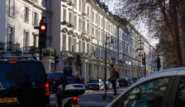 Net mortgage approvals fall in November