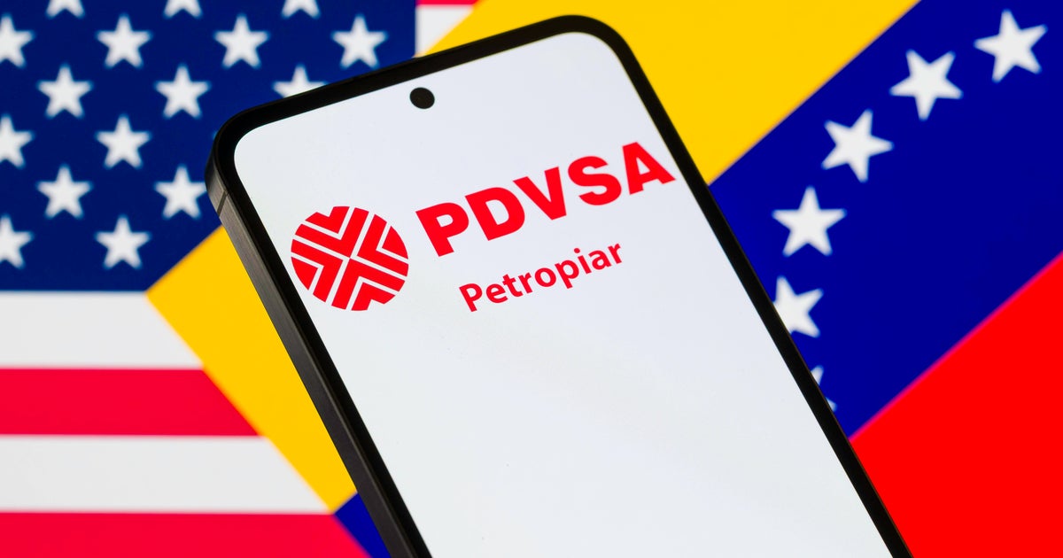 South Florida Venezuelans, economists cautiously optimistic as markets react to Maduro's capture