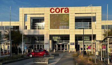 L’année 2025 a été compliquée pour les enseignes commerciales, à l’image de la fermeture des Cora (ici à Messancy), et 2026 s’annonce dans la même veine.