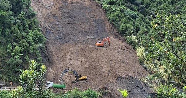 Road repairs after severe weather 'very dangerous work', says Minister