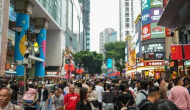 Chinese consumers are more thrifty than before Trump’s trade war