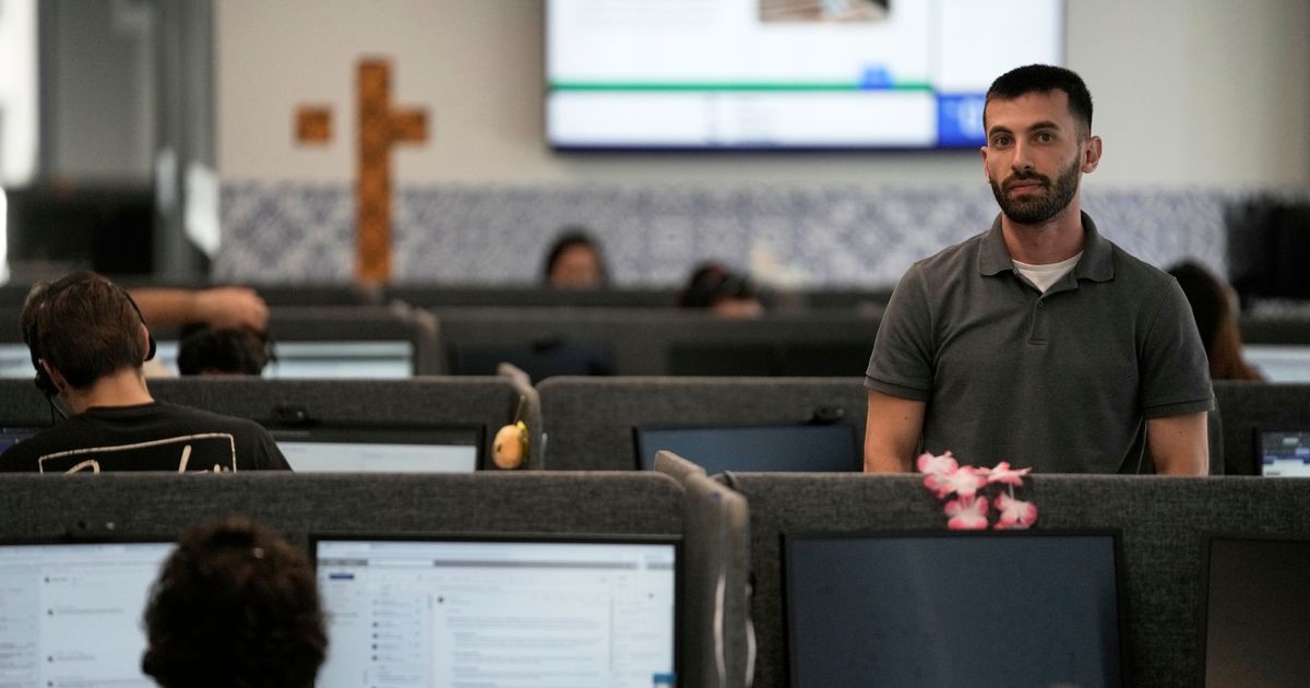 AI customer service saves money, but at a cost to satisfaction :: WRAL.com